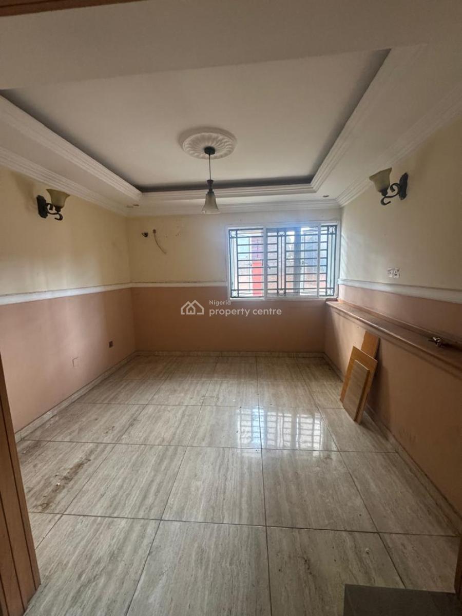 Well Maintained, Spacious, Four Bedroom Terraced Duplex with a Room Bq, Osapa, Lekki, Lagos, Terraced Duplex for Rent