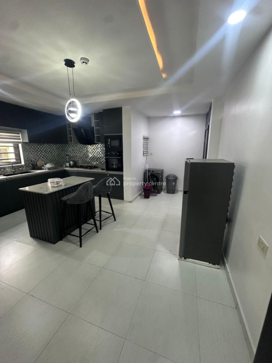 Brandnew fully Furnished & Serviced 3 Bedroom Penthouse, Ologolo, Lekki, Lagos, Flat / Apartment for Rent