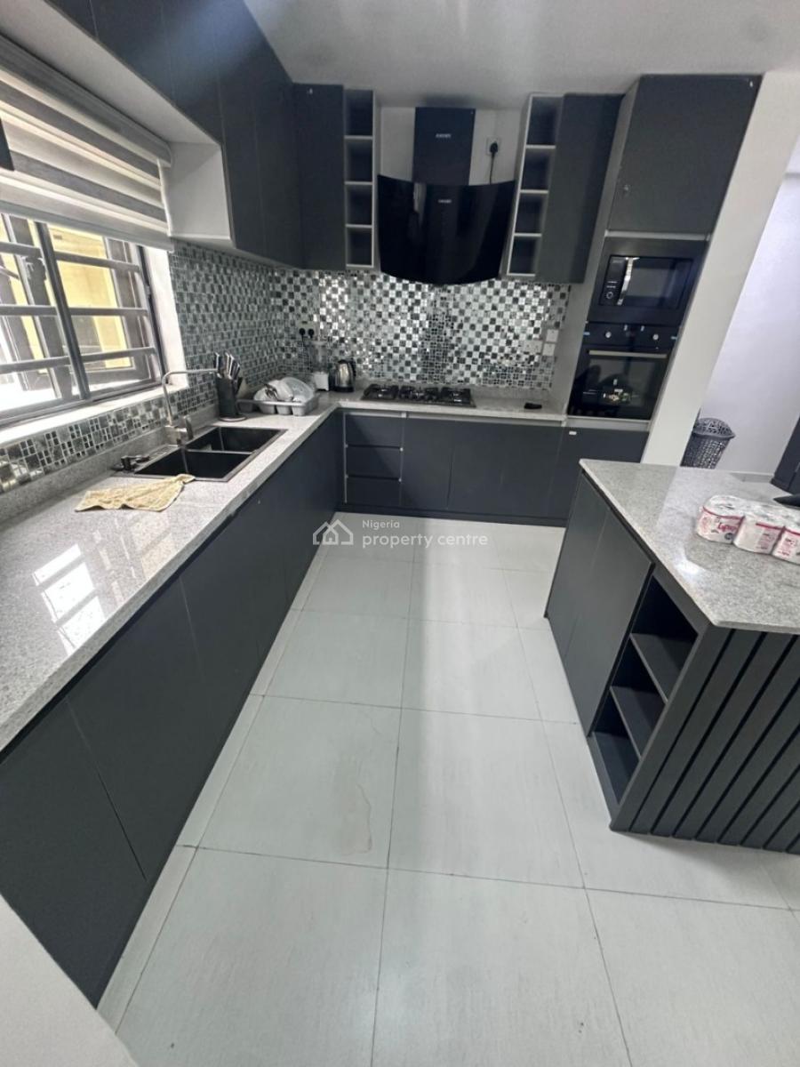 Brandnew fully Furnished & Serviced 3 Bedroom Penthouse, Ologolo, Lekki, Lagos, Flat / Apartment for Rent