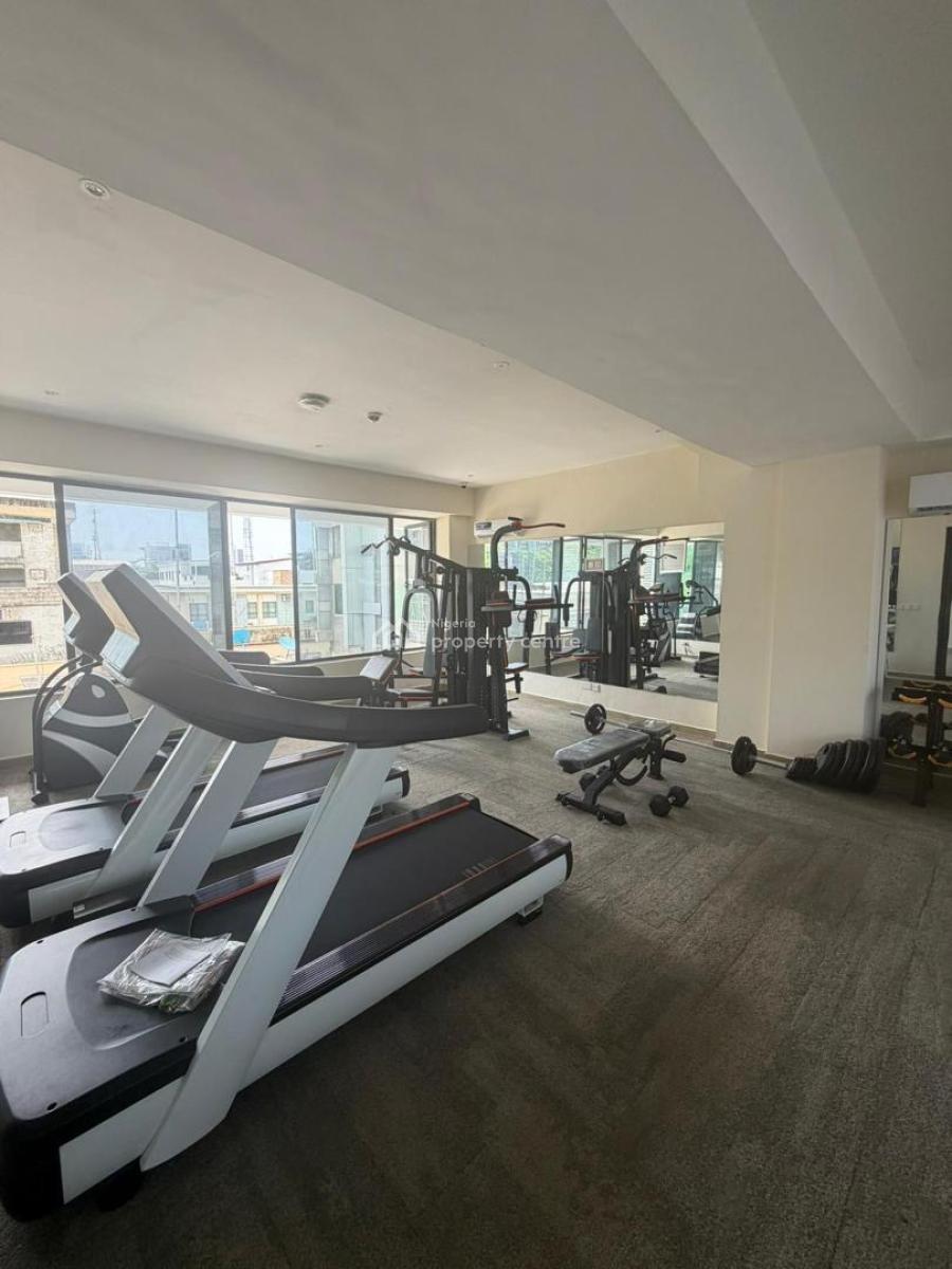 Spacious One Bedroom Apartment with Swimming Pool and Gym, Saka Jojo Street, Victoria Island (vi), Lagos, Flat / Apartment Short Let