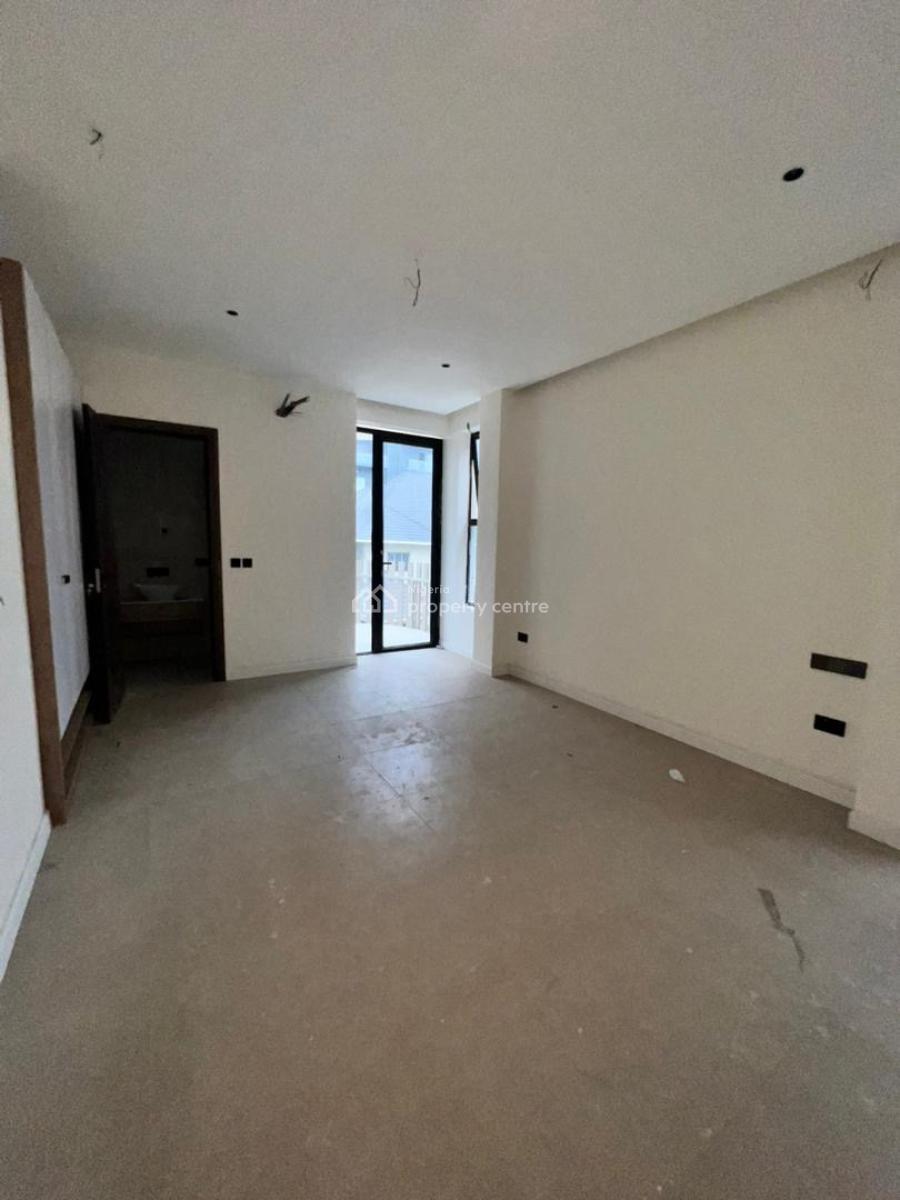 3 Bedroom Apartment at Ikate, Lekki, Ikate, Lekki, Lagos, Flat / Apartment for Sale