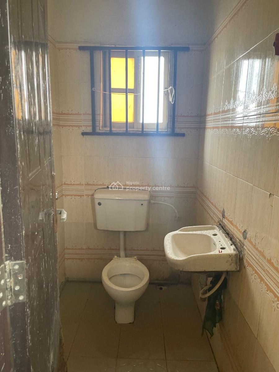Mini Flat Upstairs, Awoyaya Close to The Bus Stop, Ajah, Lagos, Mini Flat (room and Parlour) for Rent