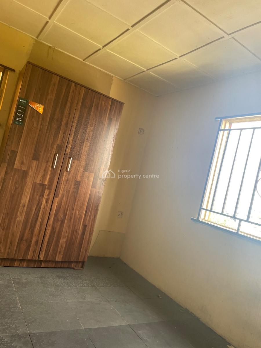 Mini Flat Upstairs, Awoyaya Close to The Bus Stop, Ajah, Lagos, Mini Flat (room and Parlour) for Rent