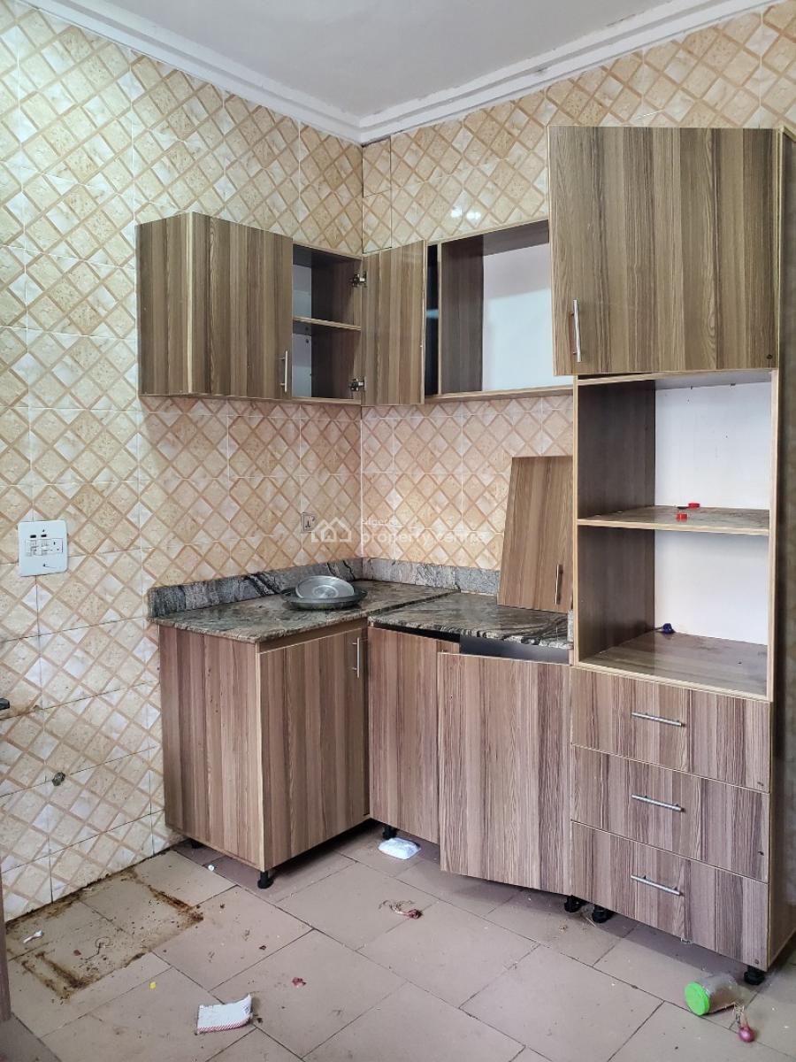 Luxury 2-bedroom Terrace Duplex with Guest Toilet, Asokoro District, Abuja, Terraced Duplex for Rent