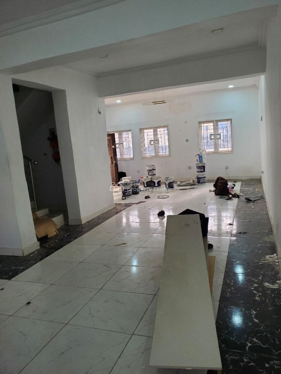 Luxury 2-bedroom Terrace Duplex with Guest Toilet, Asokoro District, Abuja, Terraced Duplex for Rent