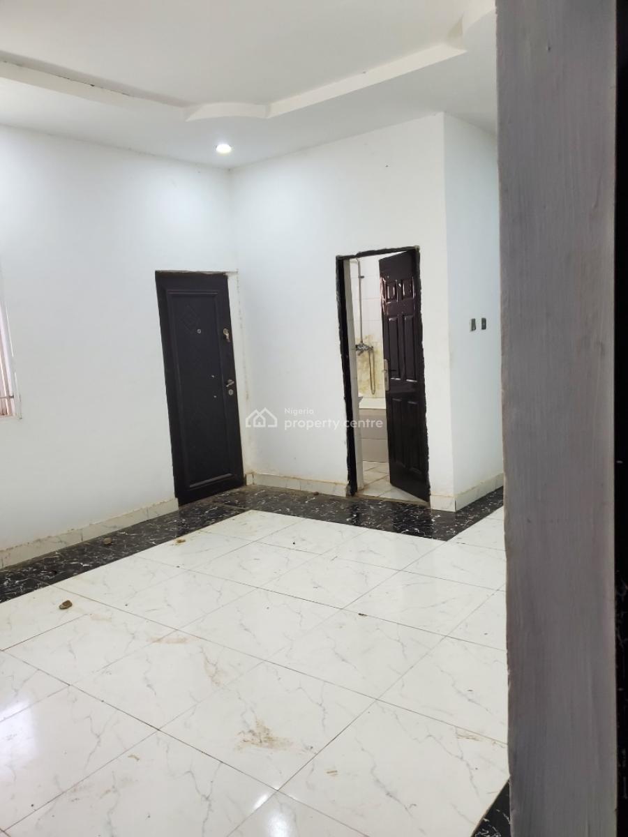 Luxury 2-bedroom Terrace Duplex with Guest Toilet, Asokoro District, Abuja, Terraced Duplex for Rent