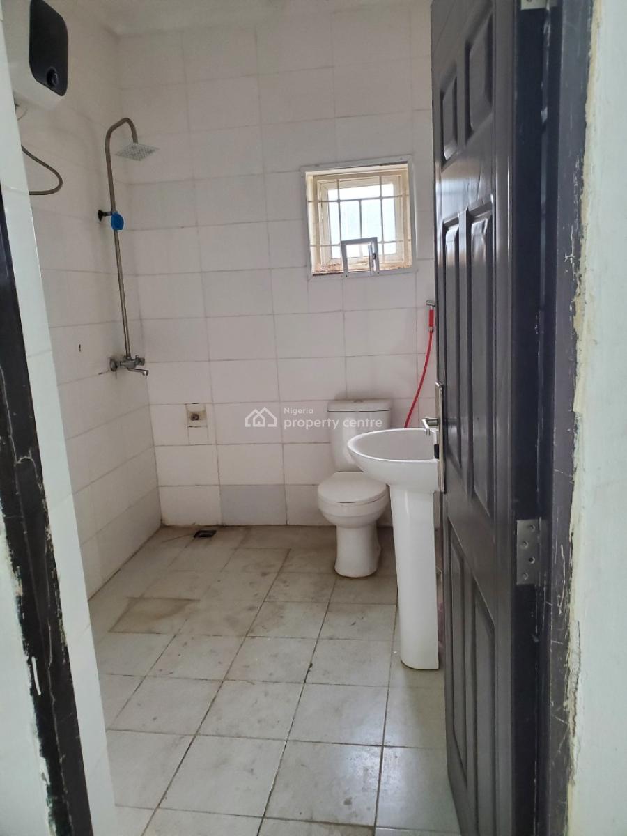 Luxury 2-bedroom Terrace Duplex with Guest Toilet, Asokoro District, Abuja, Terraced Duplex for Rent
