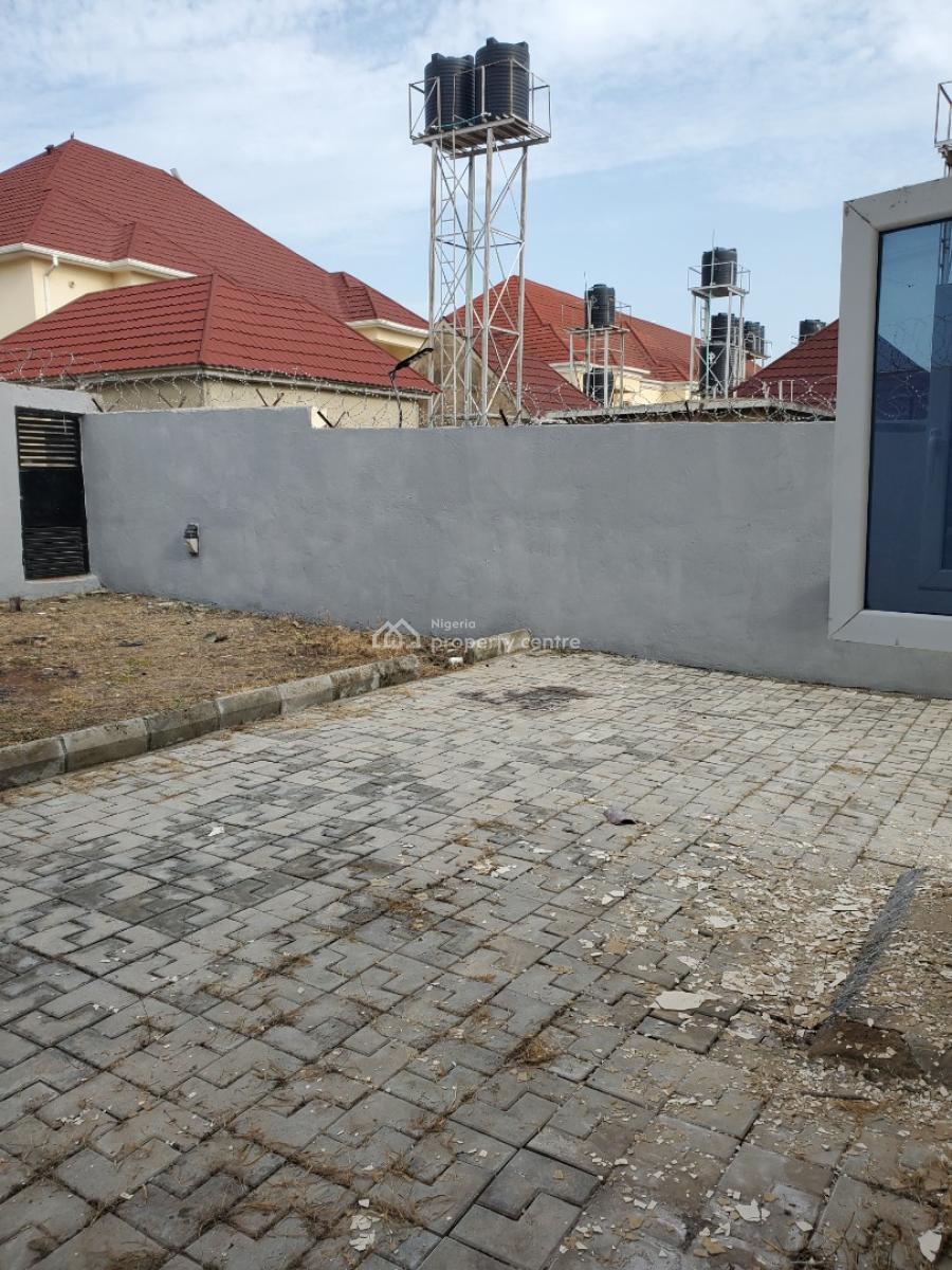 Luxury 2-bedroom Terrace Duplex with Guest Toilet, Asokoro District, Abuja, Terraced Duplex for Rent