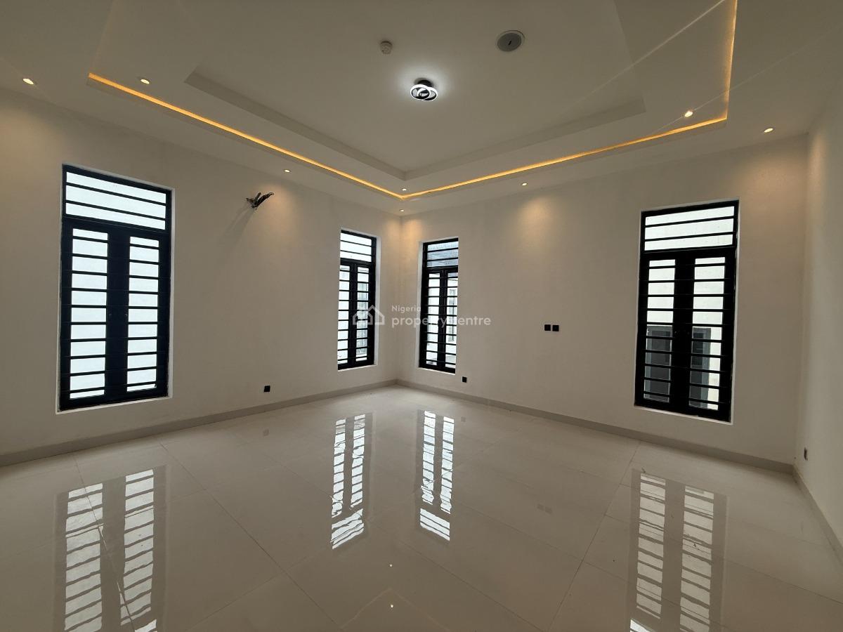 5 Bedroom Available, Lekki Phase 2, Lekki, Lagos, Detached Duplex for Sale