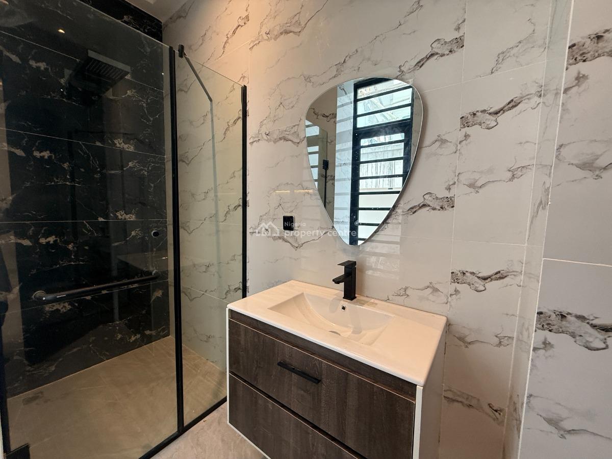 5 Bedroom Available, Lekki Phase 2, Lekki, Lagos, Detached Duplex for Sale
