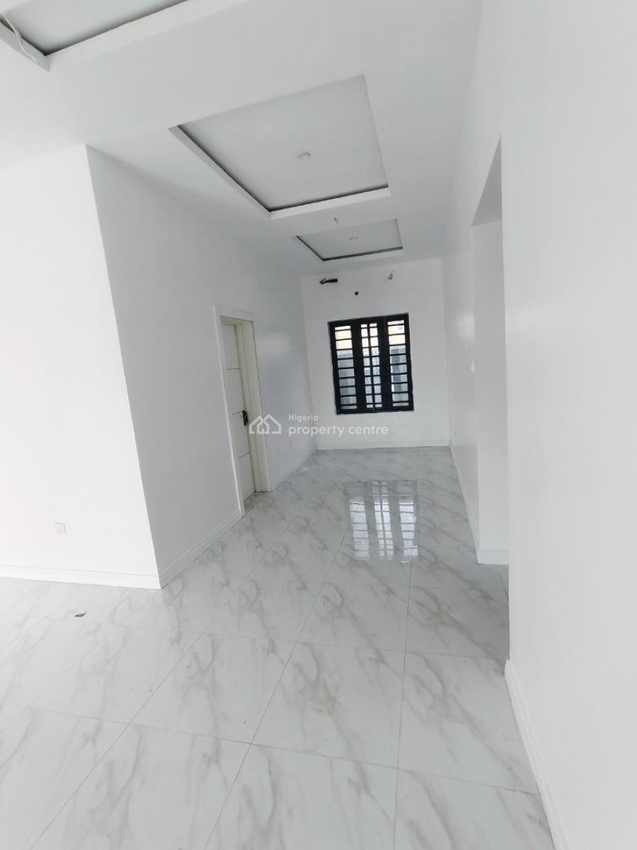 Sharp and Standard 2 Bedrooms Apartment, Peninsula 2 Off Abraham Adesanya, Ajah, Lagos, Flat / Apartment for Rent