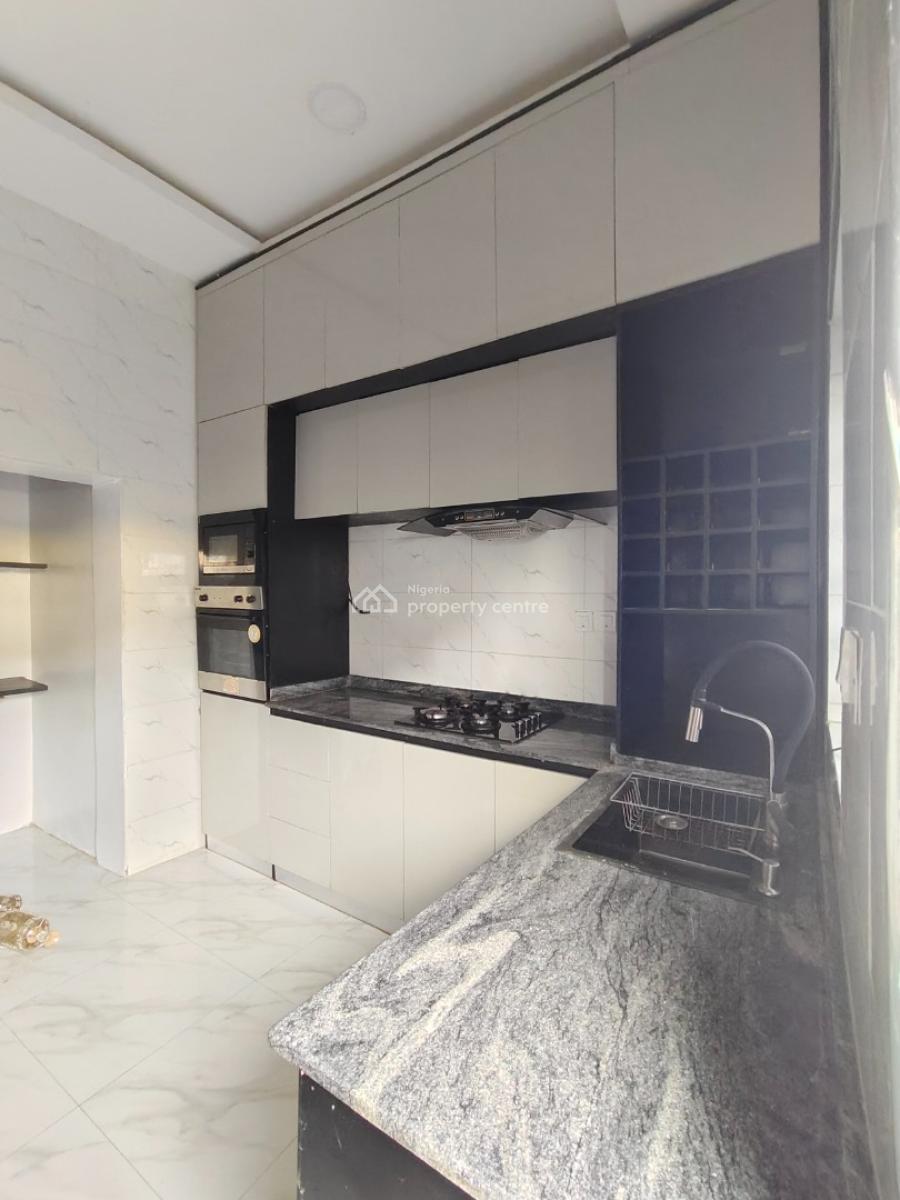 Sharp and Standard 2 Bedrooms Apartment, Peninsula 2 Off Abraham Adesanya, Ajah, Lagos, Flat / Apartment for Rent