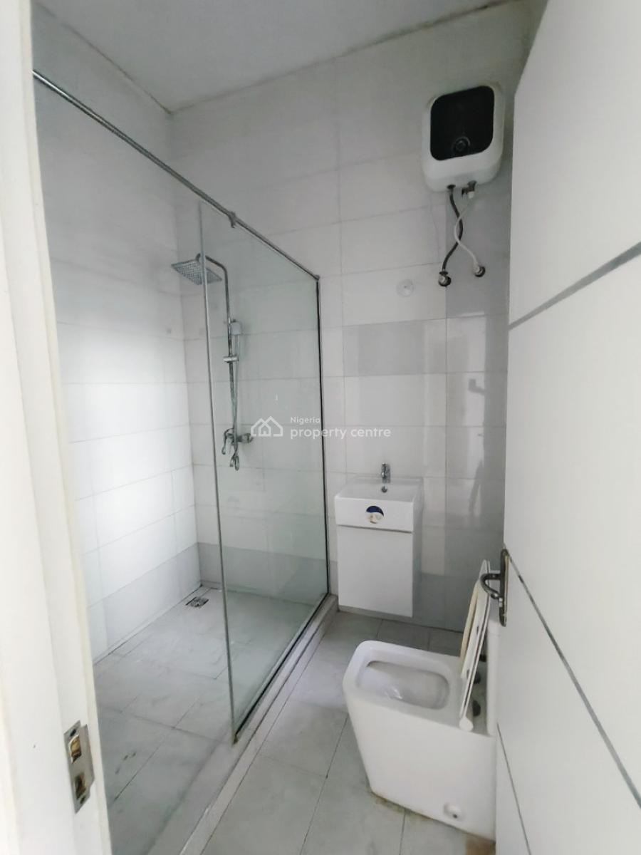 Sharp and Standard 2 Bedrooms Apartment, Peninsula 2 Off Abraham Adesanya, Ajah, Lagos, Flat / Apartment for Rent