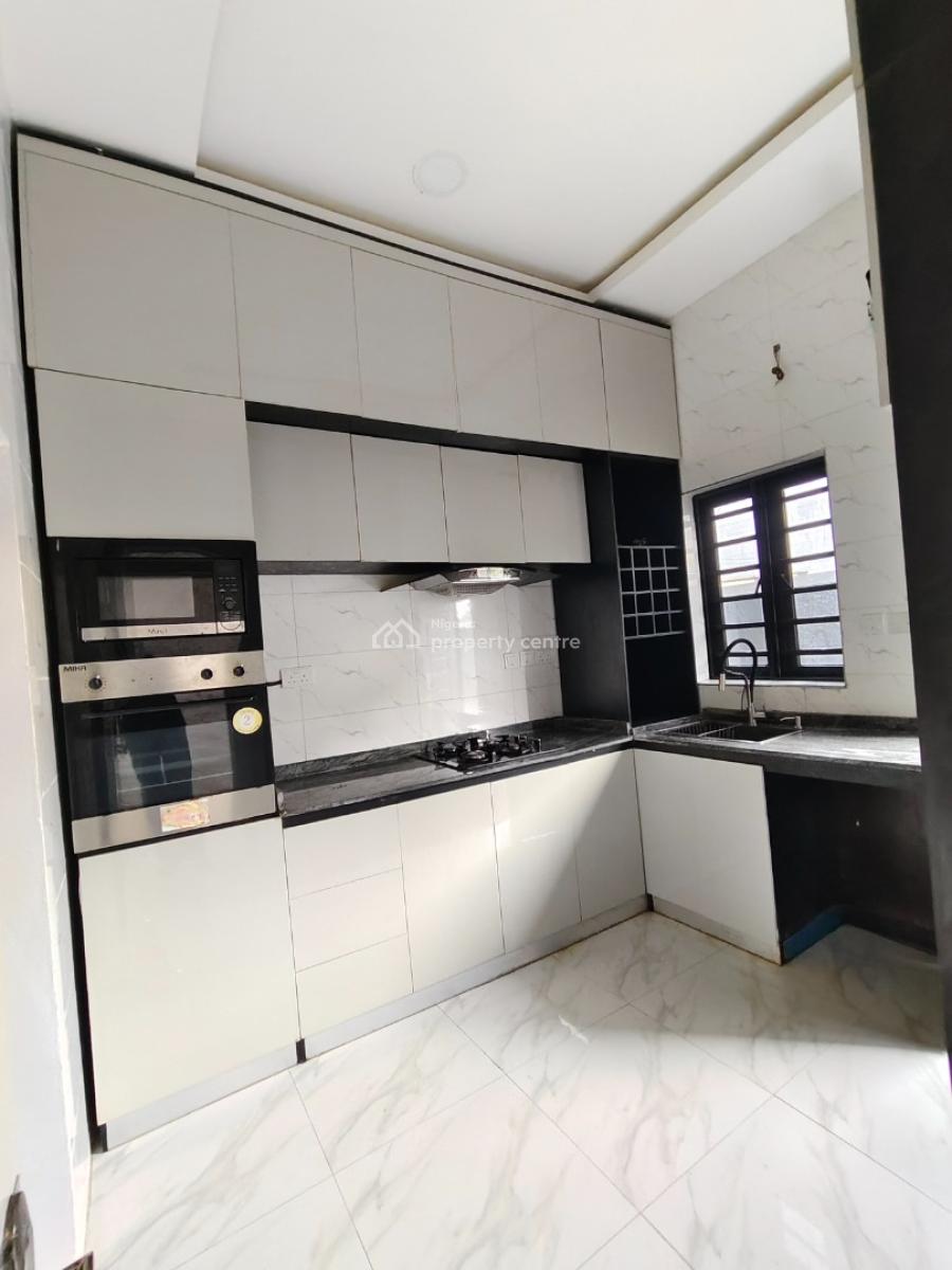 Sharp and Standard 2 Bedrooms Apartment, Peninsula 2 Off Abraham Adesanya, Ajah, Lagos, Flat / Apartment for Rent
