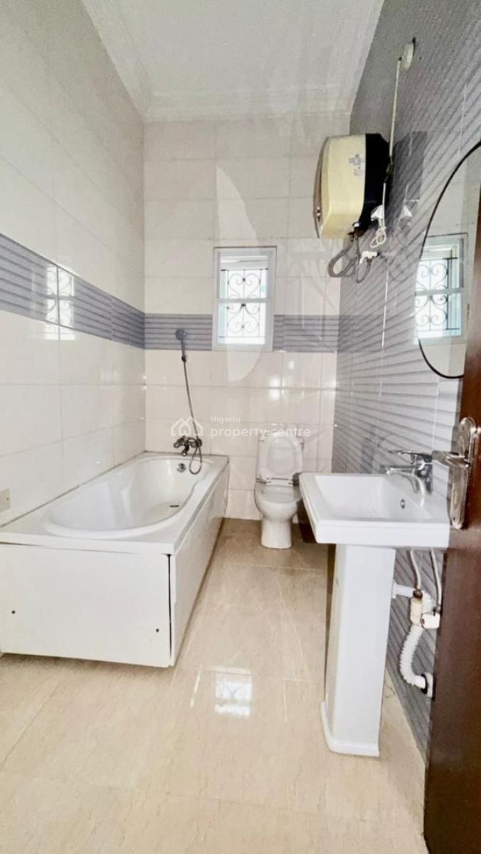 Spacious 5-bedroom Fully Detached House with Inbuilt Service Quarters, Parkview, Ikoyi, Lagos, Detached Duplex for Rent