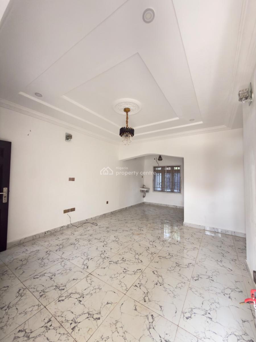 Neatly Revamped 2 Bed Flat, Jahi, Jahi, Abuja, Flat / Apartment for Rent
