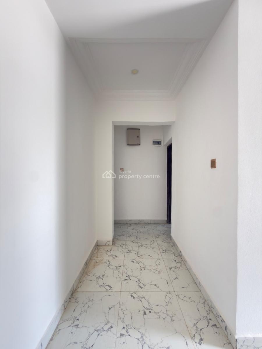 Neatly Revamped 2 Bed Flat, Jahi, Jahi, Abuja, Flat / Apartment for Rent
