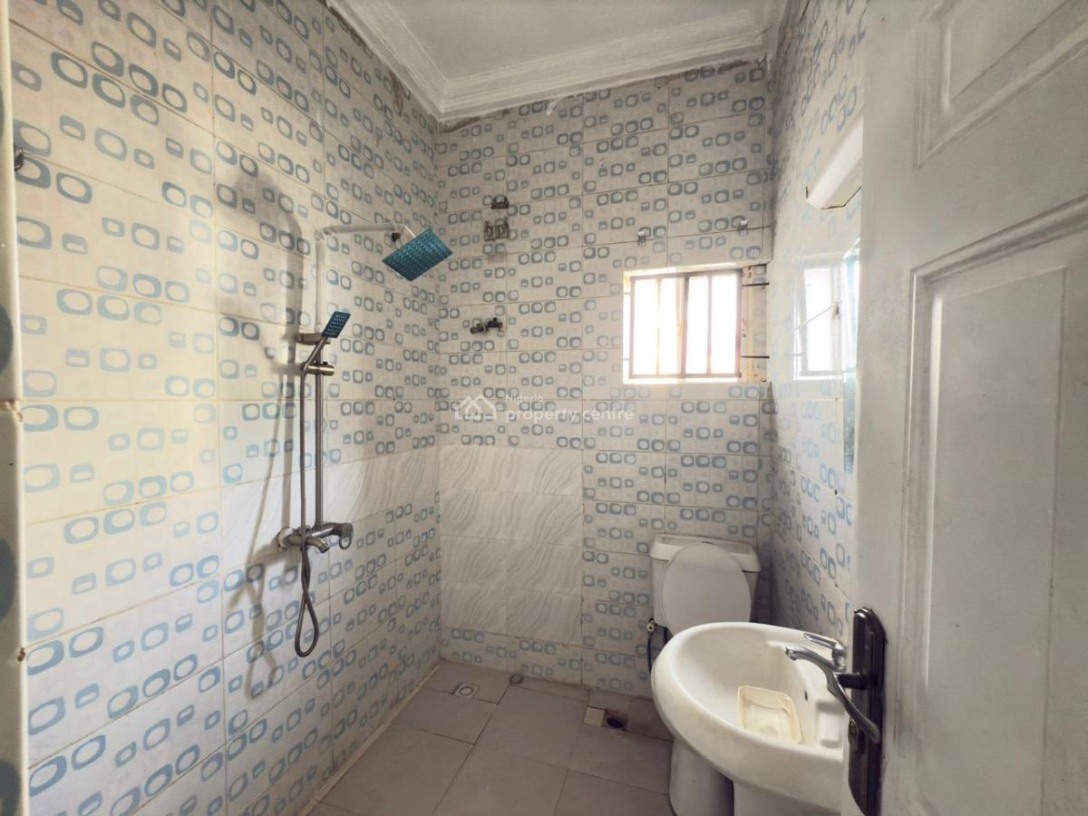 Luxury 3-bedroom Block of Flats (ground Floor), Wuye, Wuye, Abuja, Flat / Apartment for Rent