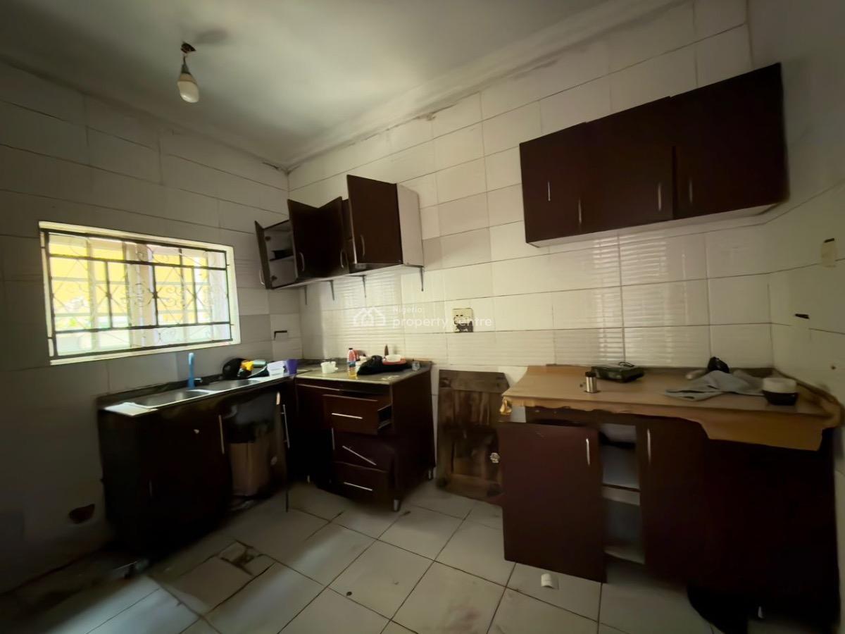 Luxury 3-bedroom Block of Flats (ground Floor), Wuye, Wuye, Abuja, Flat / Apartment for Rent