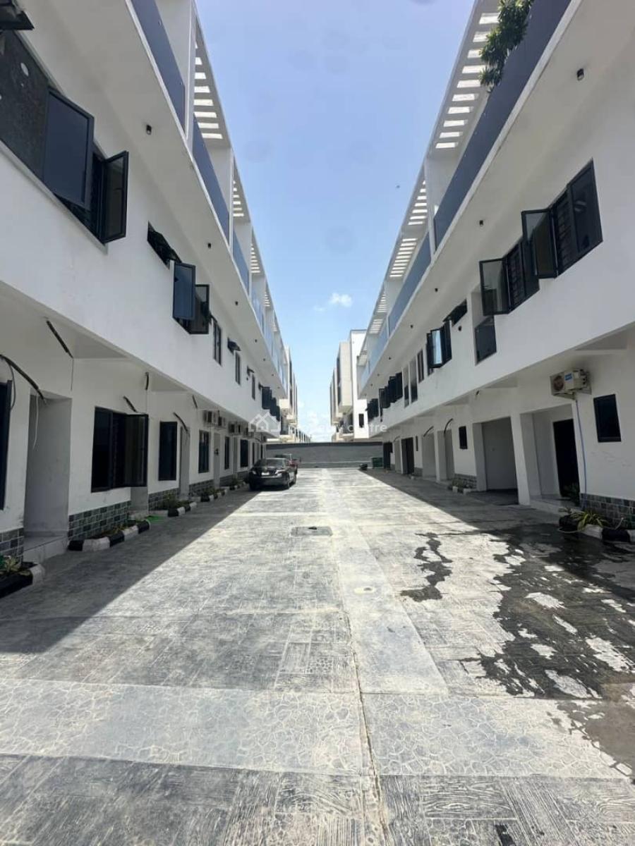 2 Bedroom Terrace Duplex+ Bq, Classic Duplexes Inside Sunshine Estate Near Ogere Resort, Owode, Obafemi Owode, Ogun, Terraced Duplex for Sale