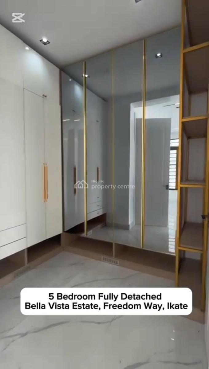 Exquisite 5-bedrooms House, Lekki Phase 1, Lekki, Lagos, Detached Duplex for Sale