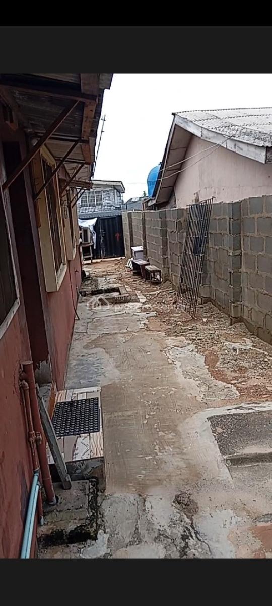 Bungalow of 2units of 2bedroom Flat+miniflat, Off Adisa Akintoye Street Behind Tipper Bus Stop Ketu Lagos, Ketu, Lagos, Detached Bungalow for Sale
