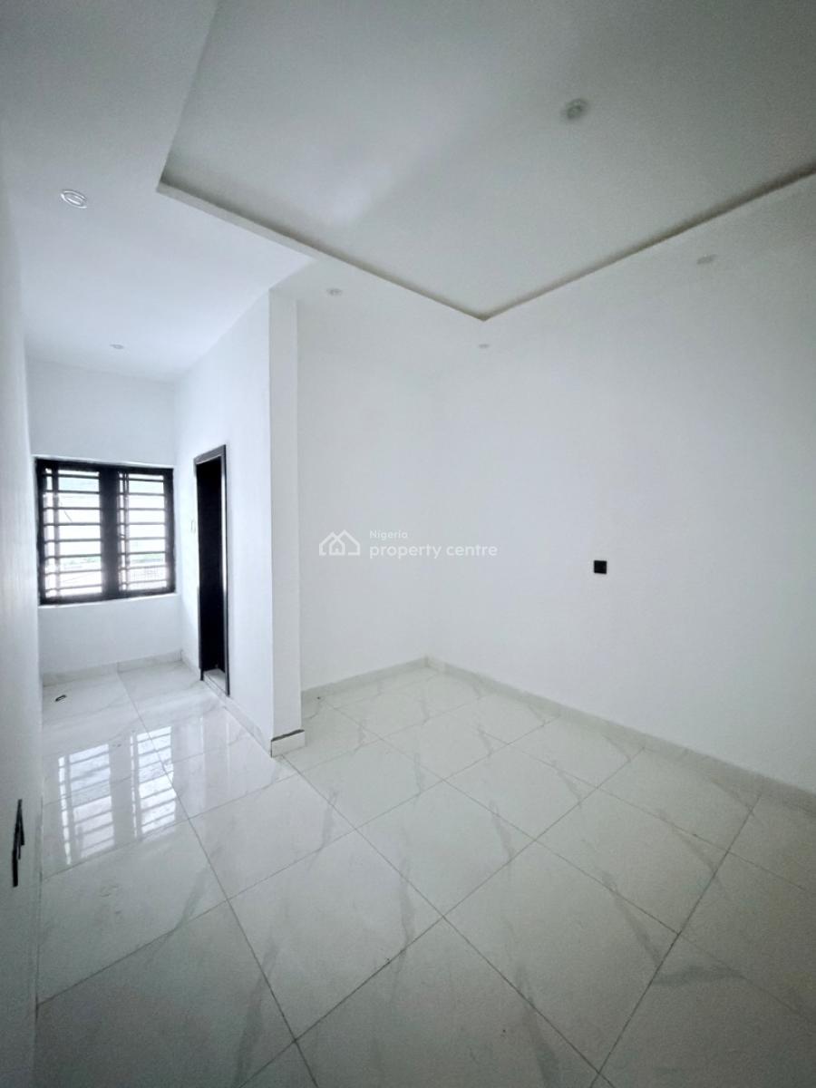 2 Bedroom Apartment Available  in Abijo, Lekki., Abijo, Abijo, Lekki, Lagos, Flat / Apartment for Sale