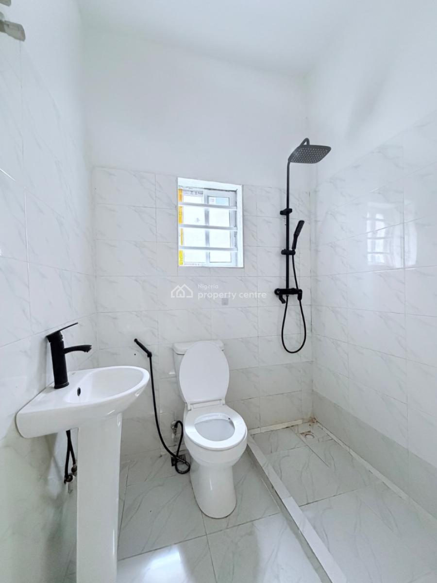 2 Bedroom Apartment Available in Abijo, Lekki., Abijo, Lekki, Lagos, House for Sale