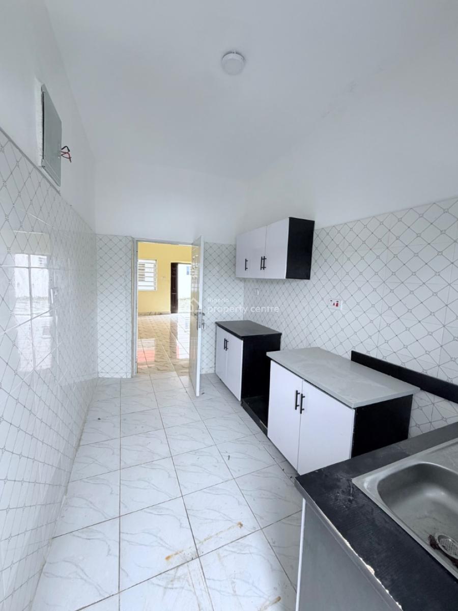 2 Bedroom Apartment Available in Abijo, Lekki., Abijo, Lekki, Lagos, House for Sale