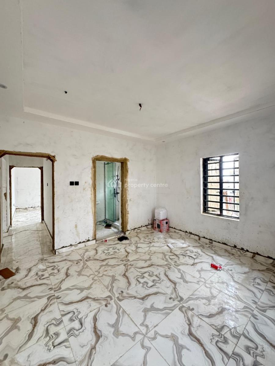 Newly Built 2 / 3 Bedroom Apartments, Surulere, Lagos, Block of Flats for Sale