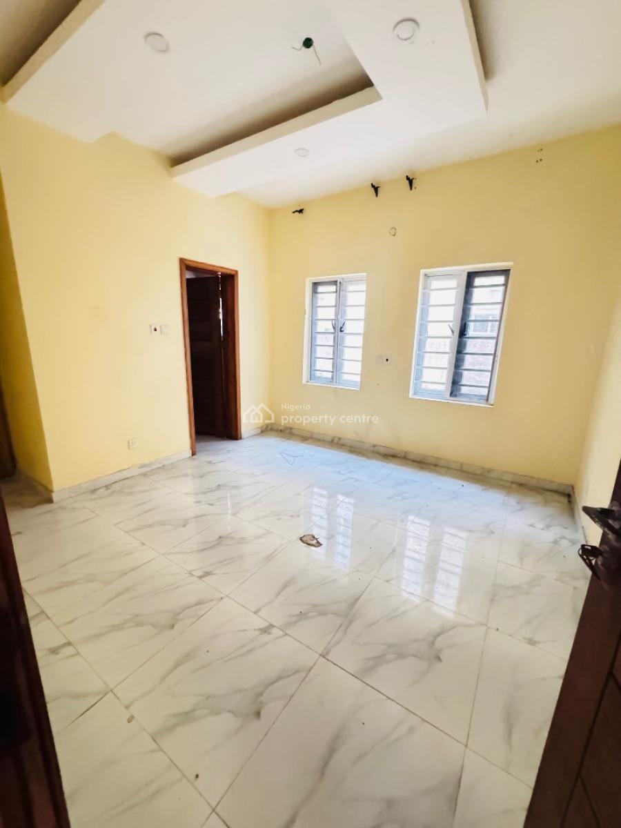 Spacious 2bedroom Apartment Available 6m Orchid Road, Orchid Road, Lekki, Lagos, Flat / Apartment for Rent
