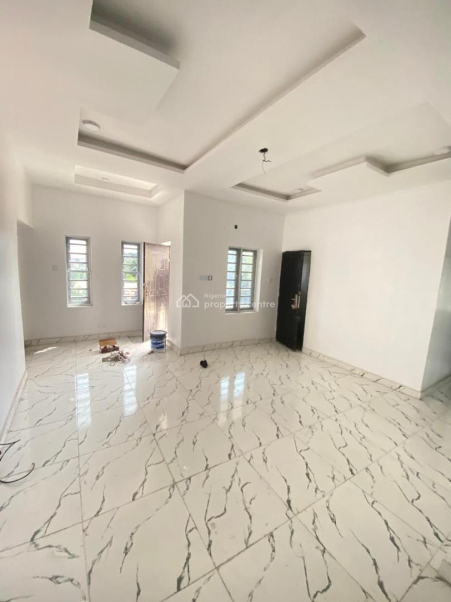 Super Cool Deal: Spacious and Lovely Built with 3 Toilets, Phase 2, Oribanwa, Ibeju Lekki, Lagos, Flat / Apartment for Sale