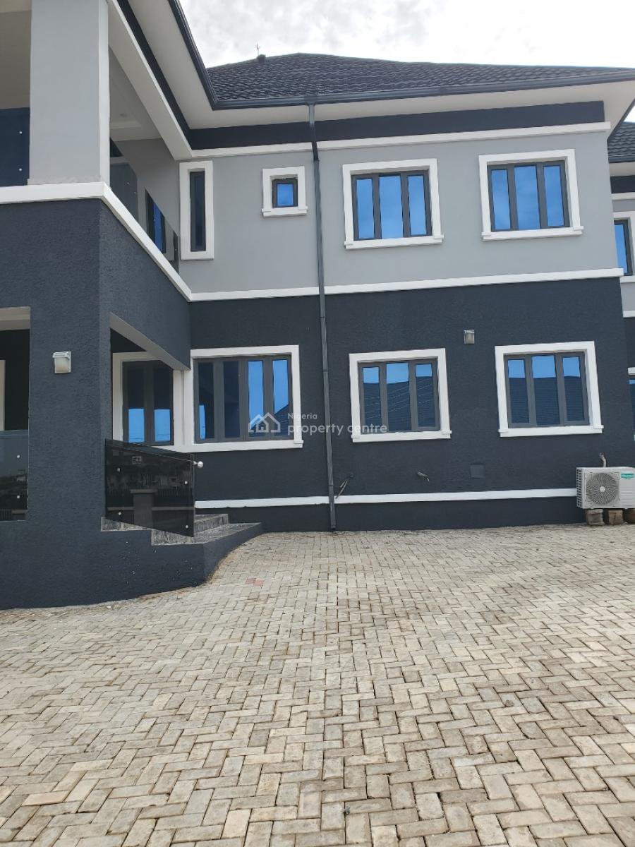 Luxury 2-bedroom Terrace Duplex, Asokoro District, Abuja, Terraced Duplex for Rent