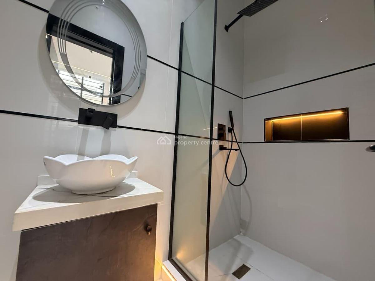 5 Bedroom Apartment in Lekki, Lekki, Lagos, Flat / Apartment for Sale