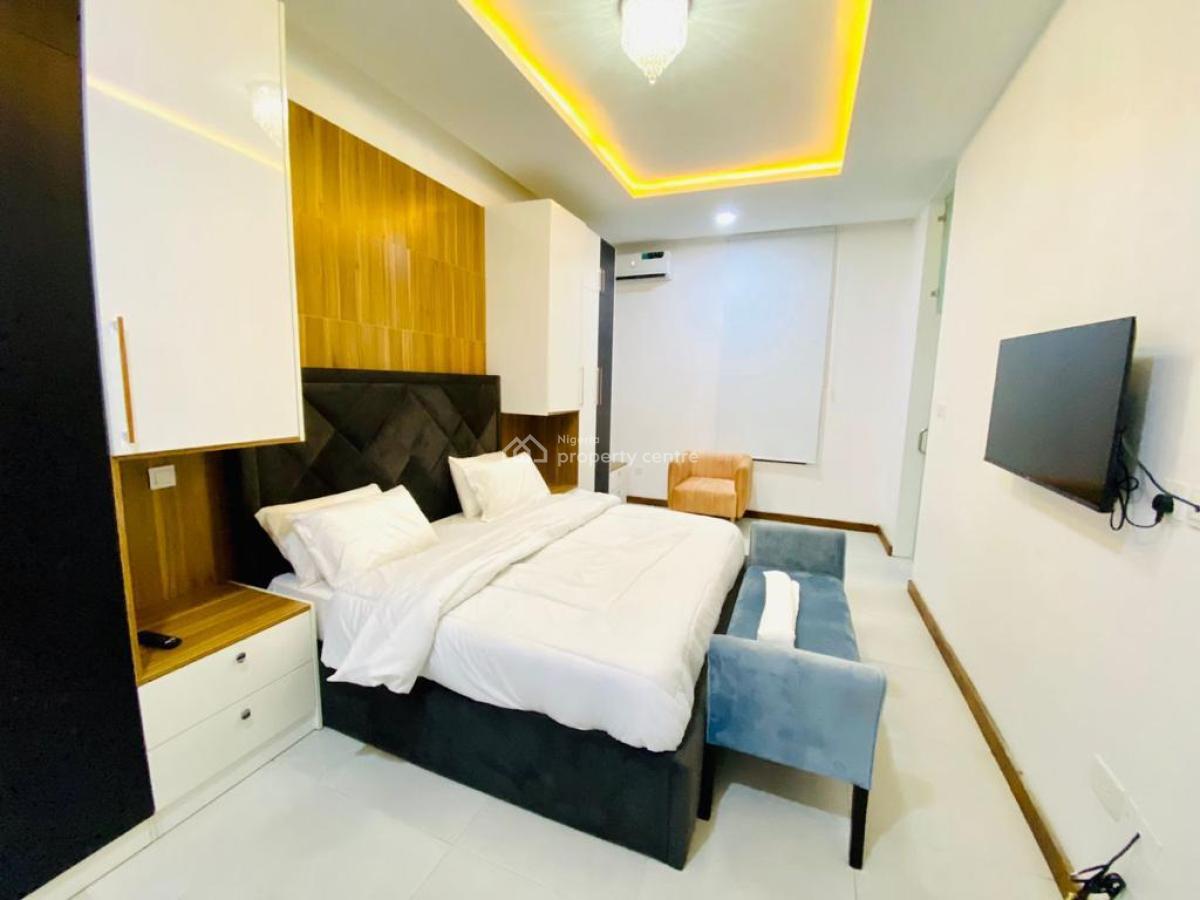 3 Bedroom Flat, Off Prince Olanrewaju Eleguishi Road, Ilasan, Lekki, Lagos, Flat / Apartment for Sale