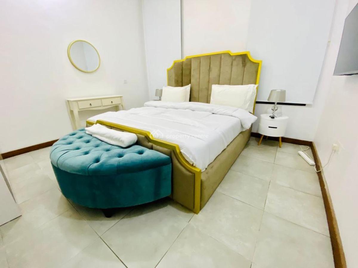3 Bedroom Flat, Off Prince Olanrewaju Eleguishi Road, Ilasan, Lekki, Lagos, Flat / Apartment for Sale