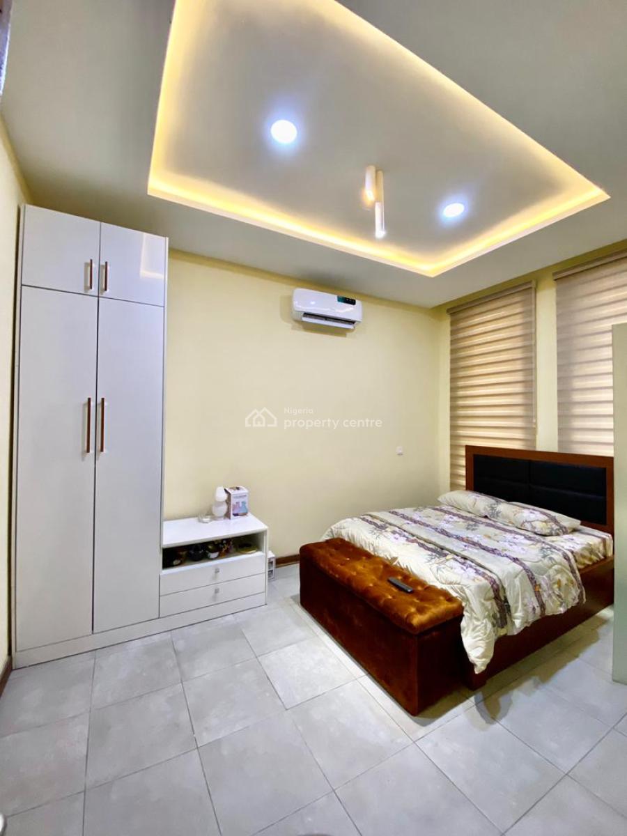 3 Bedroom Flat, Off Prince Olanrewaju Eleguishi Road, Ilasan, Lekki, Lagos, Flat / Apartment for Sale
