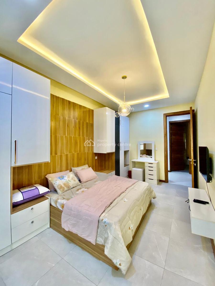 3 Bedroom Flat, Off Prince Olanrewaju Eleguishi Road, Ilasan, Lekki, Lagos, Flat / Apartment for Sale
