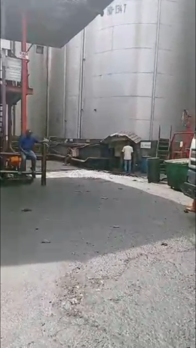The Ibeto Tank Farm Along, Docyard Road, Apapa, Lagos, Tank Farm for Sale