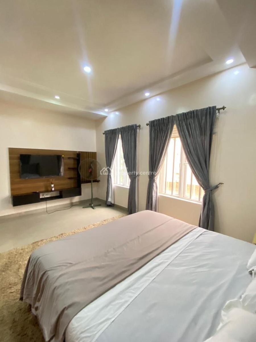 5 Bedroom Fully Furnished Detached House, Canal West Estate, Osapa, Lekki, Lagos, Detached Duplex for Sale