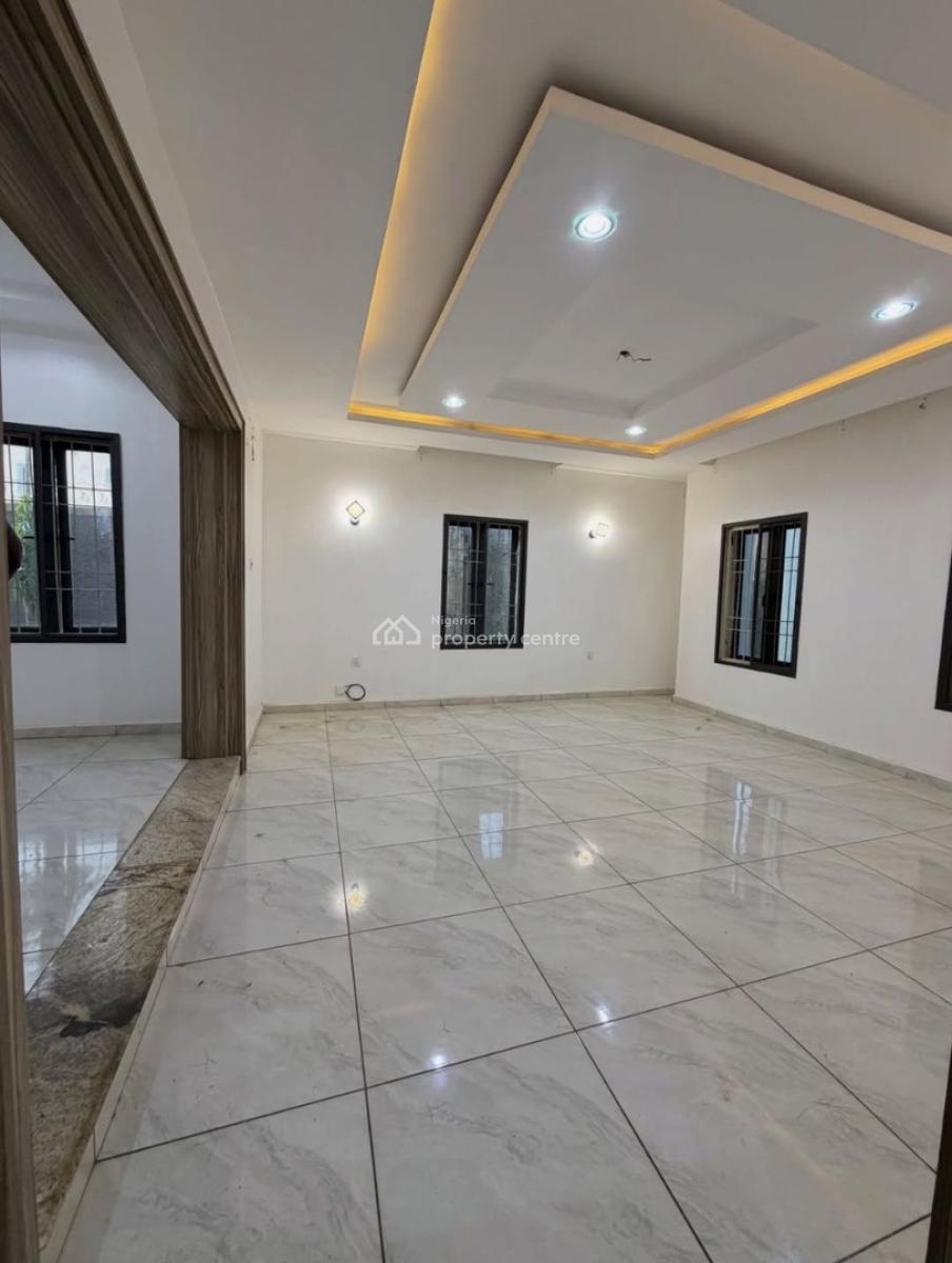 Spacious Three Bedrooms Flat with Bq, Katampe (main), Katampe, Abuja, Flat / Apartment for Rent