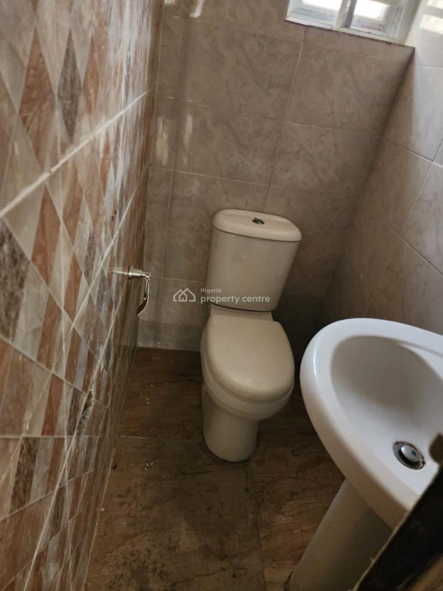 Spacious 2bedroom Apartment Available 5m Orchid, Orchid Road, Lekki, Lagos, Flat / Apartment for Rent