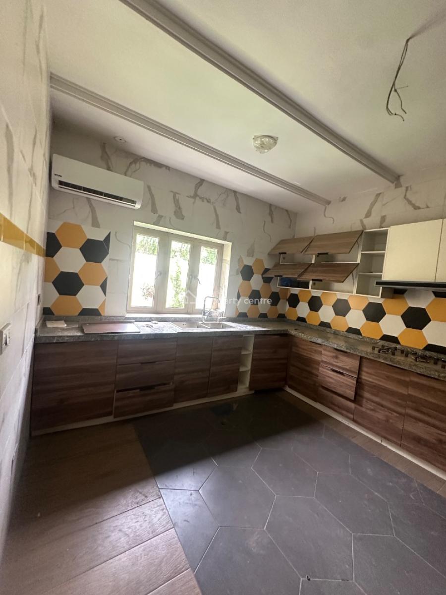 Luxury Spacious 10 Bedroom Duplex with Bq, Asokoro District, Abuja, Detached Duplex for Sale