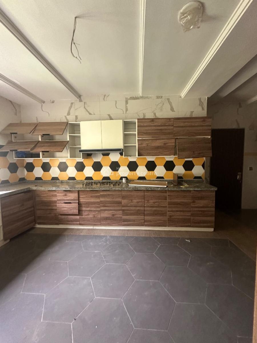 Luxury Spacious 10 Bedroom Duplex with Bq, Asokoro District, Abuja, Detached Duplex for Sale