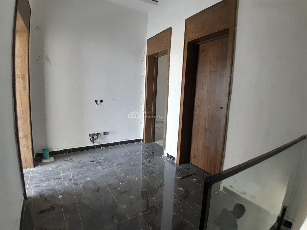 3 Bedroom Terrace Unit, Close to Ikota Gra Extension, Ilaje, Ajah, Lagos, Terraced Duplex for Sale