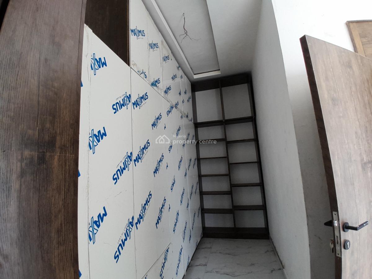 3 Bedroom Terrace Unit, Close to Ikota Gra Extension, Ilaje, Ajah, Lagos, Terraced Duplex for Sale