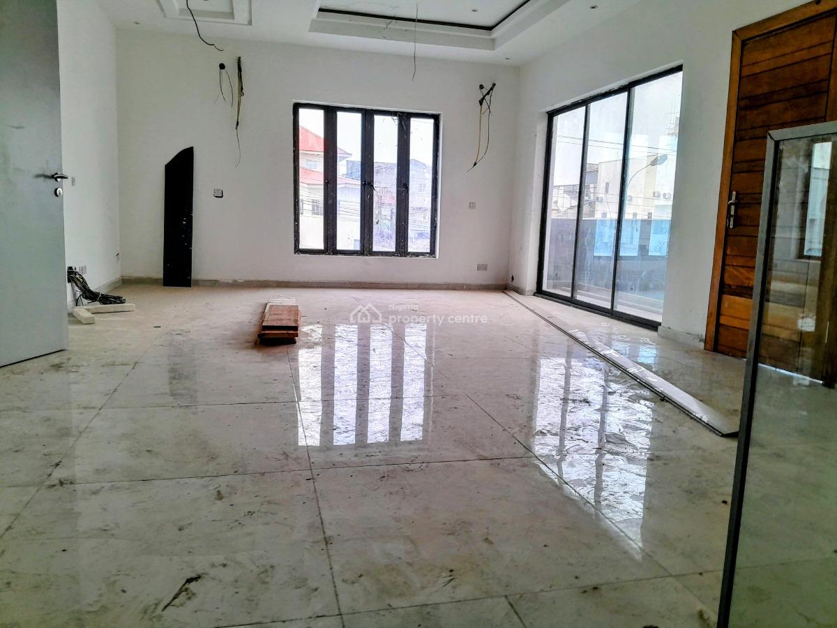 5 Bedroom Semi Detached, Off Admiralty Road, Lekki Phase 1, Lekki, Lagos, House for Sale