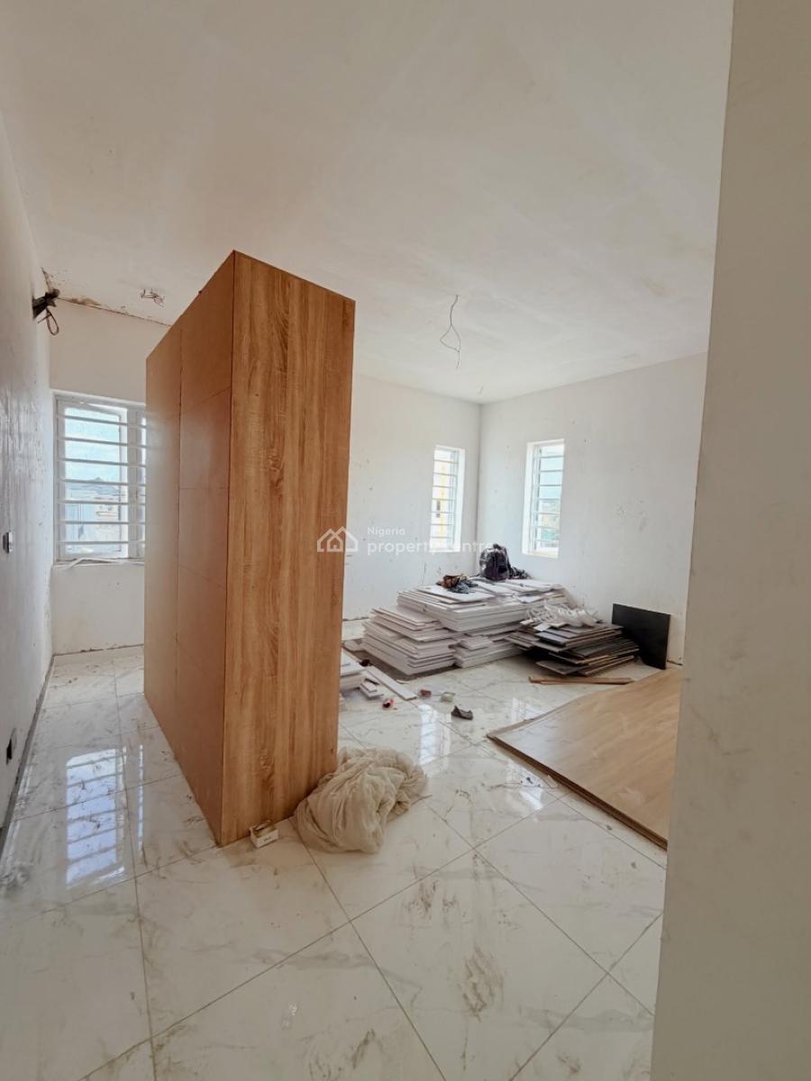 Lovely 2 Bedroom Apartment with Bq, Adeniyi Jones, Adeniyi Jones, Ikeja, Lagos, Block of Flats for Sale