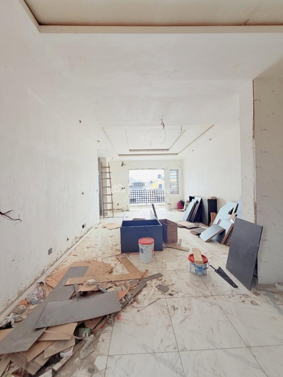 Lovely 2 Bedroom Apartment with Bq, Adeniyi Jones, Adeniyi Jones, Ikeja, Lagos, Block of Flats for Sale