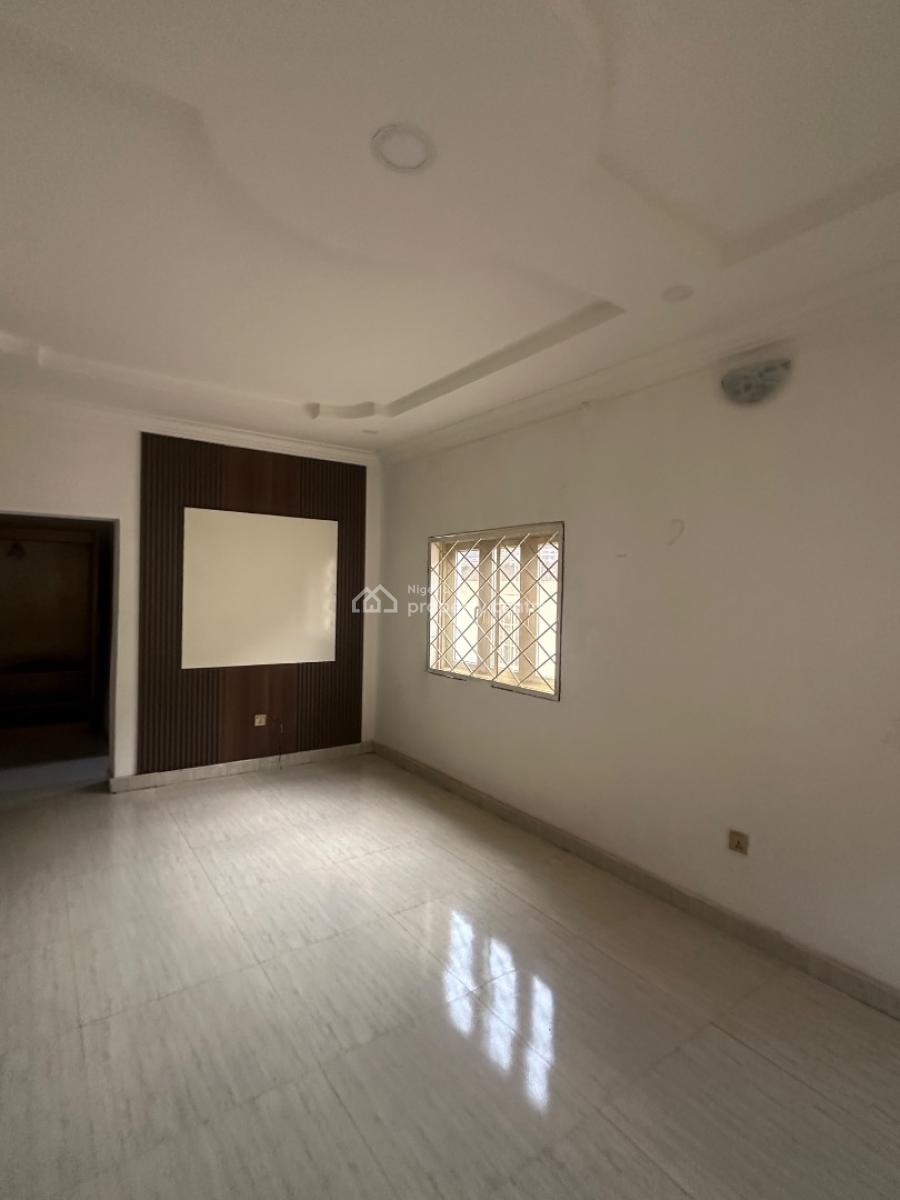 Excellent Spacious 6 Bedroom Duplex with Pool  Standalone, Asokoro District, Abuja, Detached Duplex for Rent